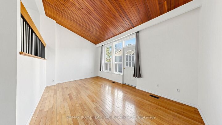 Property Photo: 341 Military Trail 51 ON M1E 4E4