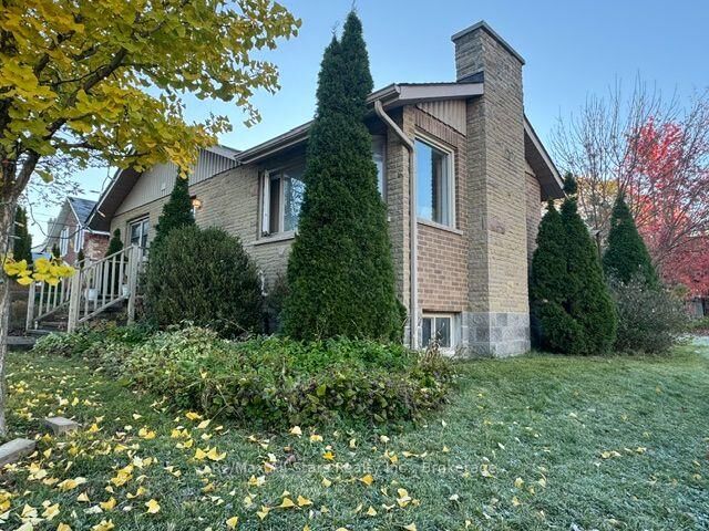 Property Photo: 101 Colborne Street W ON K9V 3T4