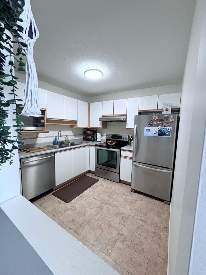 Property Photo:  13918 72 Avenue #316  BC V3W 0T4 