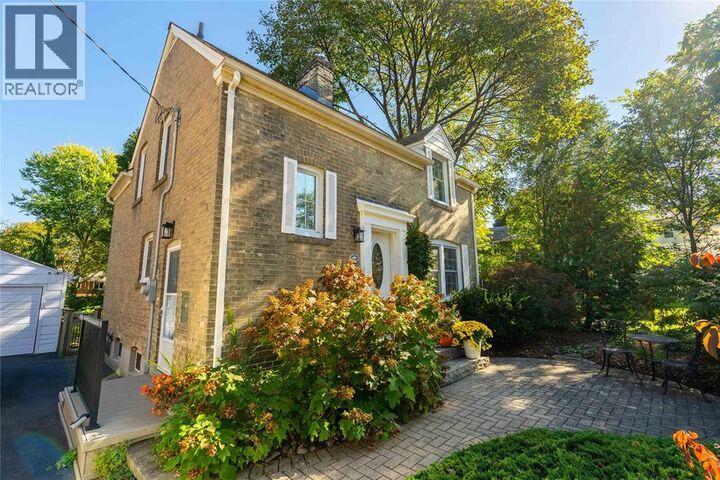 Property Photo: 108 Cecil Street ON N7T 6W2