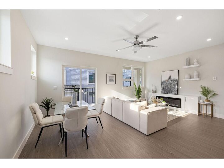 Property Photo:  6165 144 Avenue 5  BC V3X 1A4 