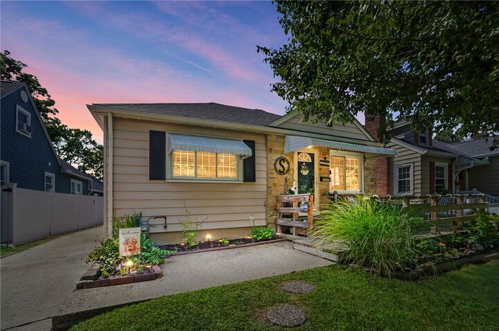 Property Photo: 2847 White Oak Drive OH 45420
