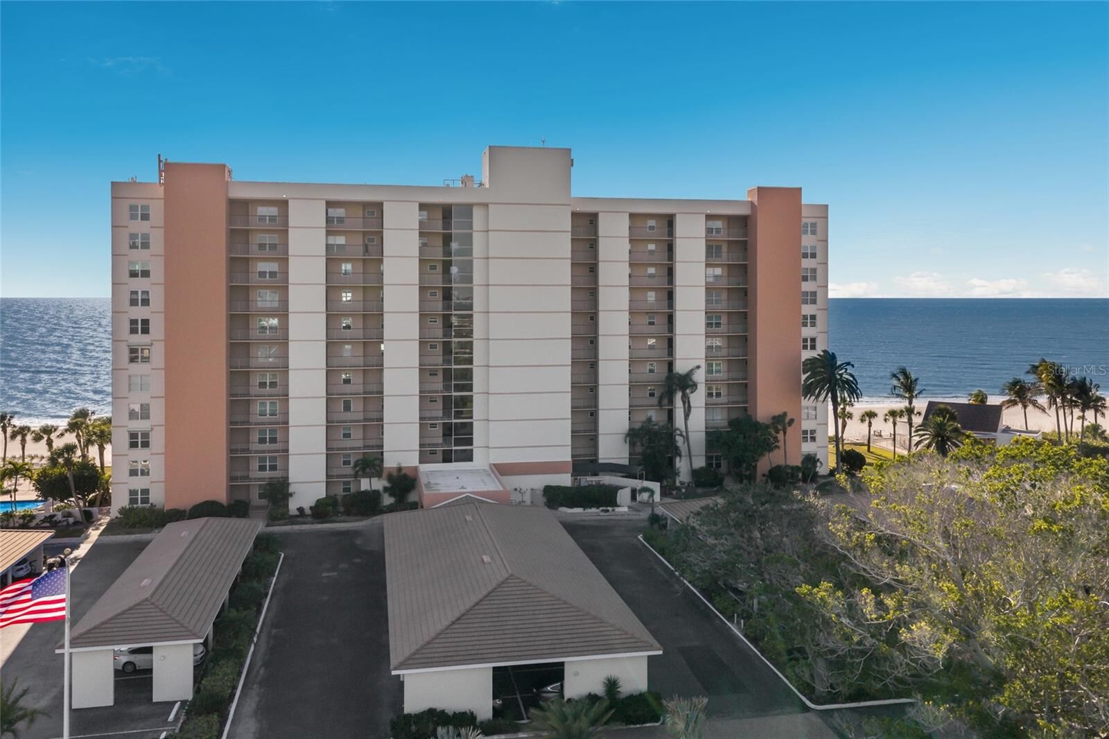 Property Photo:  4401 Gulf Of Mexico Drive 601  FL 34228 