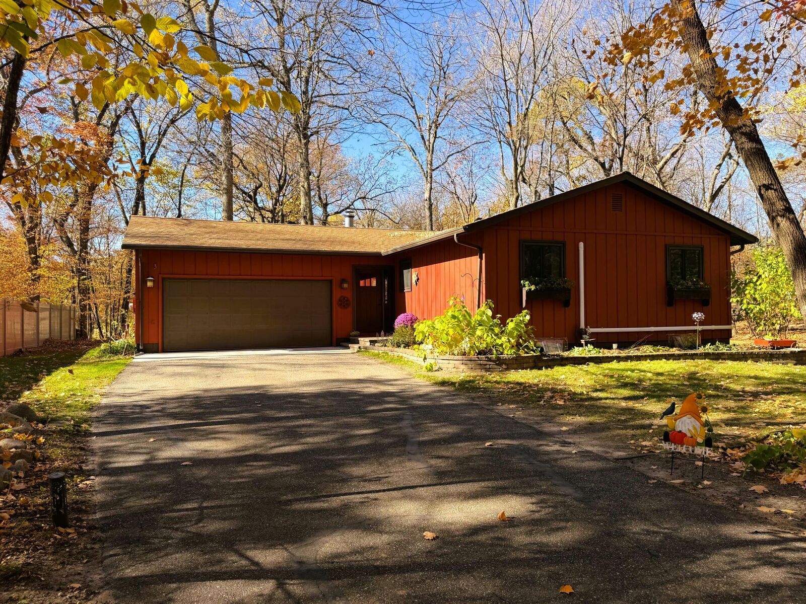Property Photo: 5134 County Road 11 NW MN 56308