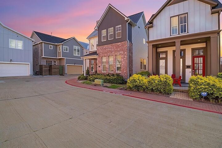 Property Photo: 720 Wooster Lane TX 75074