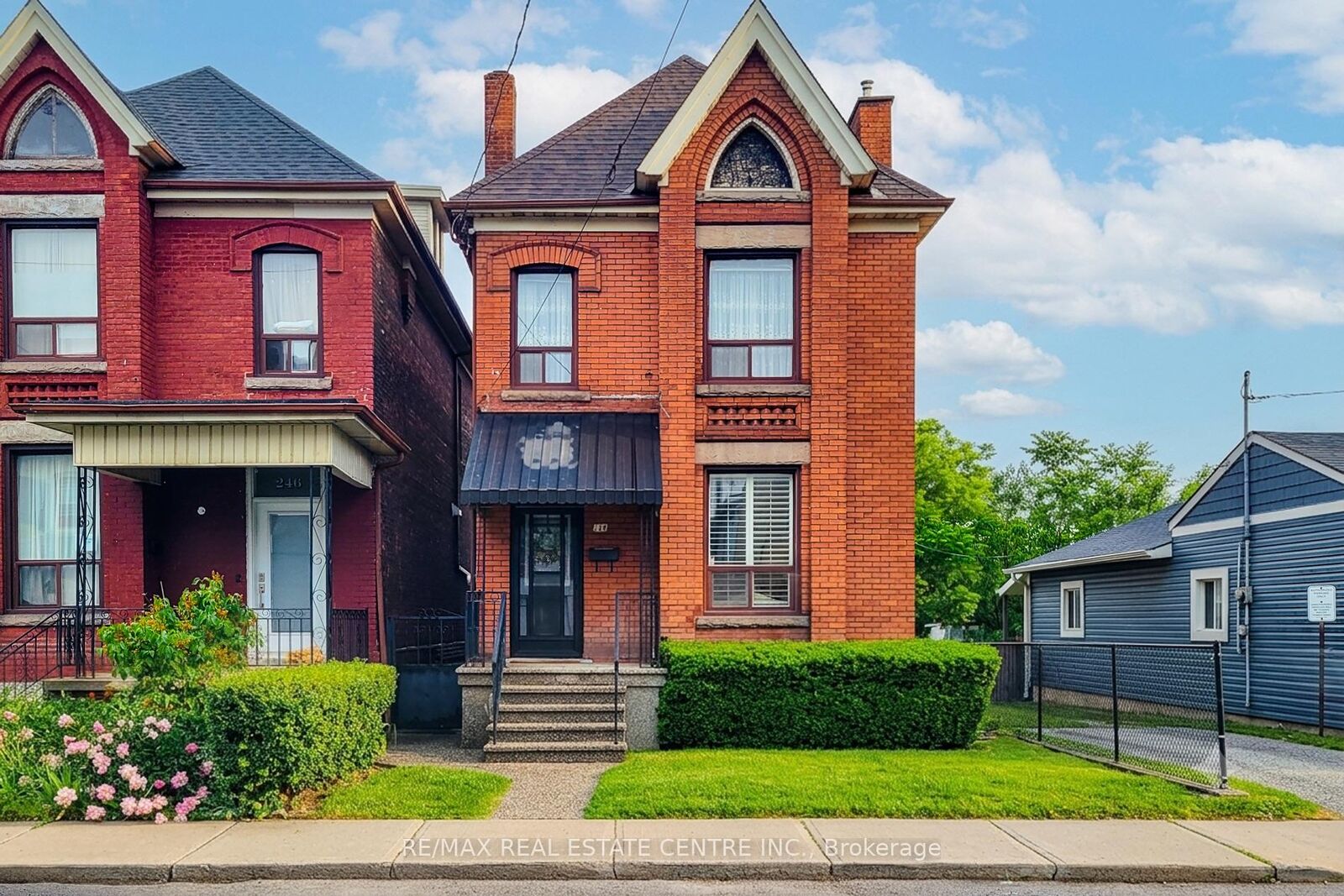 Property Photo:  244 Hughson Street N  ON L8L 4M3 