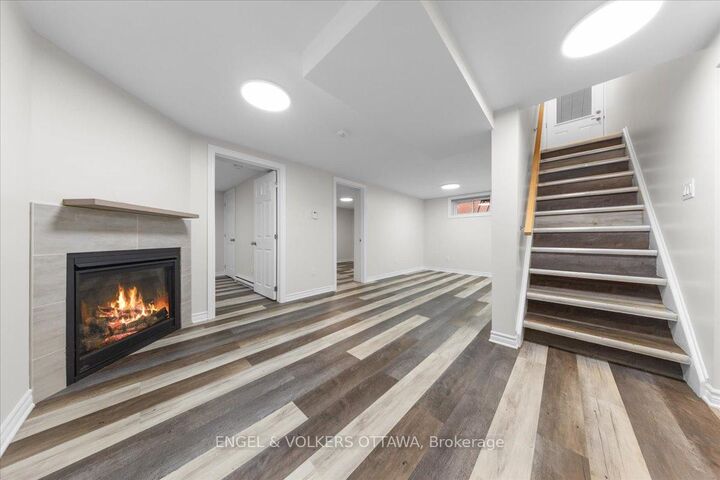 Property Photo:  616 Browning Avenue B  ON K1G 0T9 