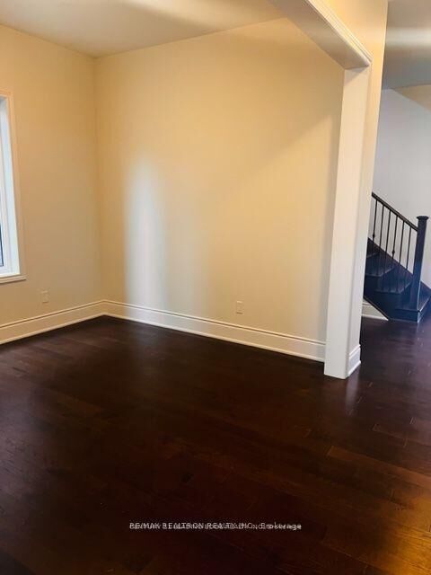 Photo de la propriété: 184 Sunset Vista Court ON L4G 3Y1