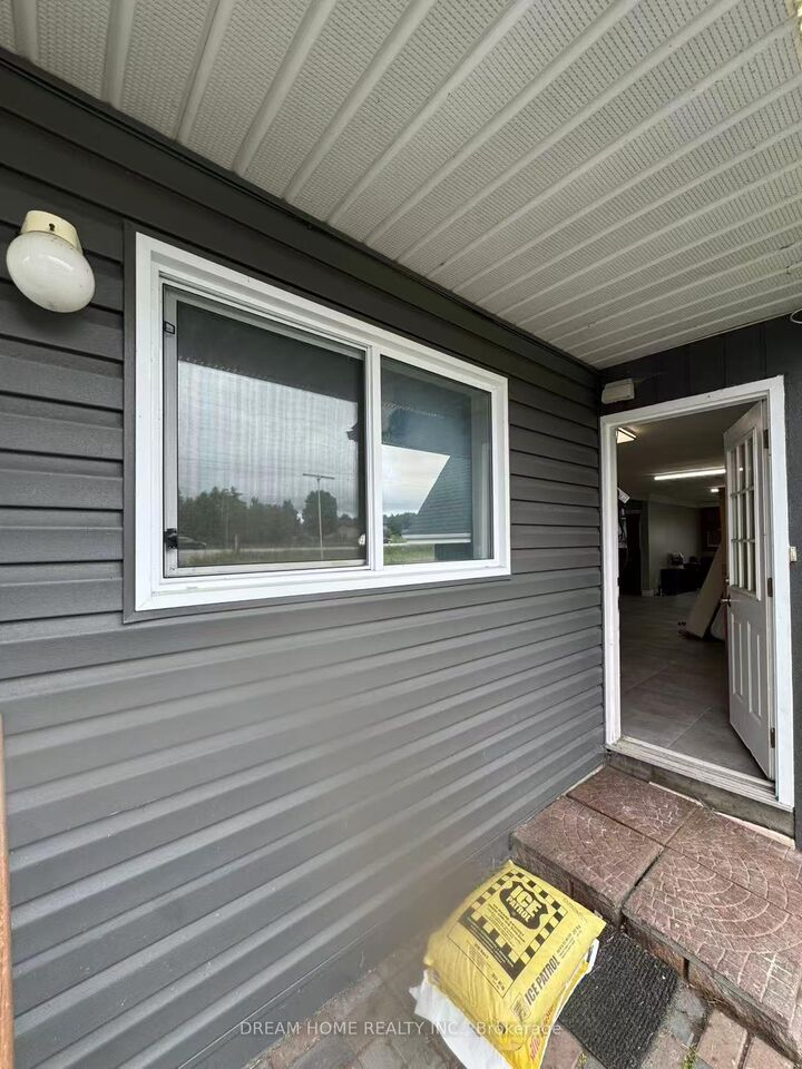 Property Photo:  11702 Highway 17 Highway #7  ON P0H 1G0 