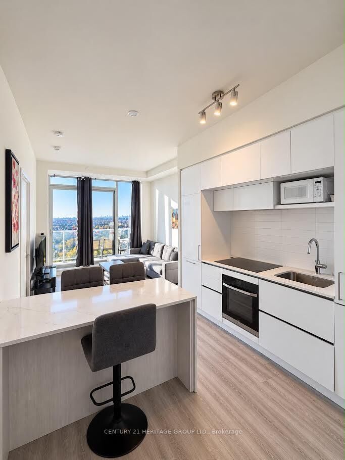 Property Photo:  2 David Eyer Road 1432  ON L4S 0N6 
