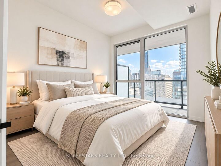 Property Photo:  280 Dundas Street W 2604  ON M5T 0E3 