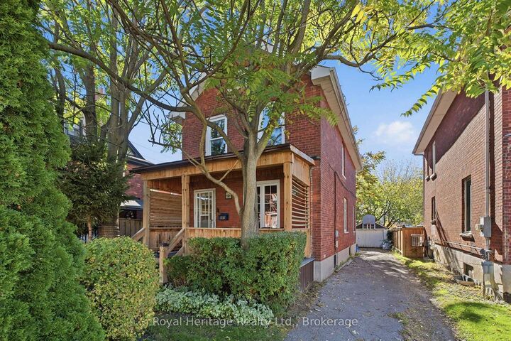 Property Photo:  165 Colborne Street  ON L1G 1M3 