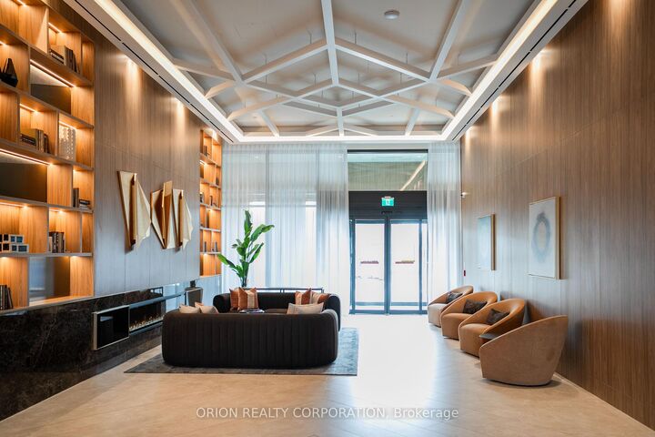 Property Photo:  21 Meadowdale Road 2401  ON L4K 0H6 