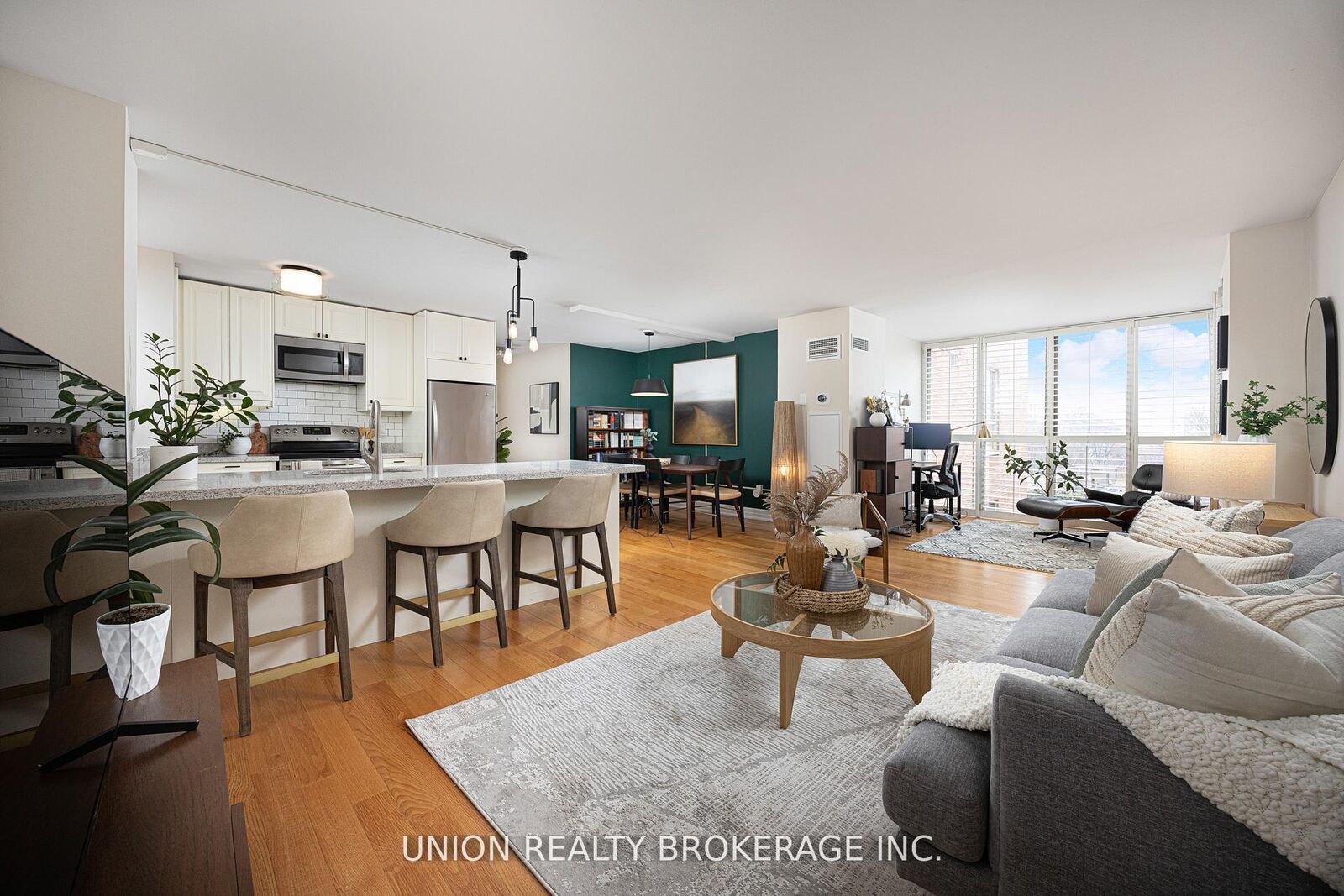 Property Photo: 95 Lombard Street 505 ON M5C 2V3