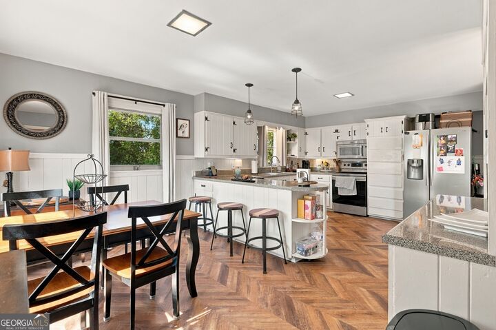 Property Photo: 224 Flora Avenue SE GA 30161