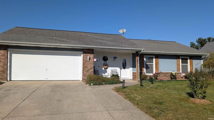 Property Photo:  411 Greenbriar Drive  IN 46714 