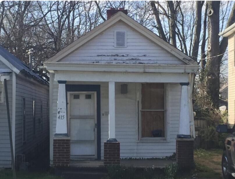 Property Photo:  415 Chestnut Street  KY 40508 