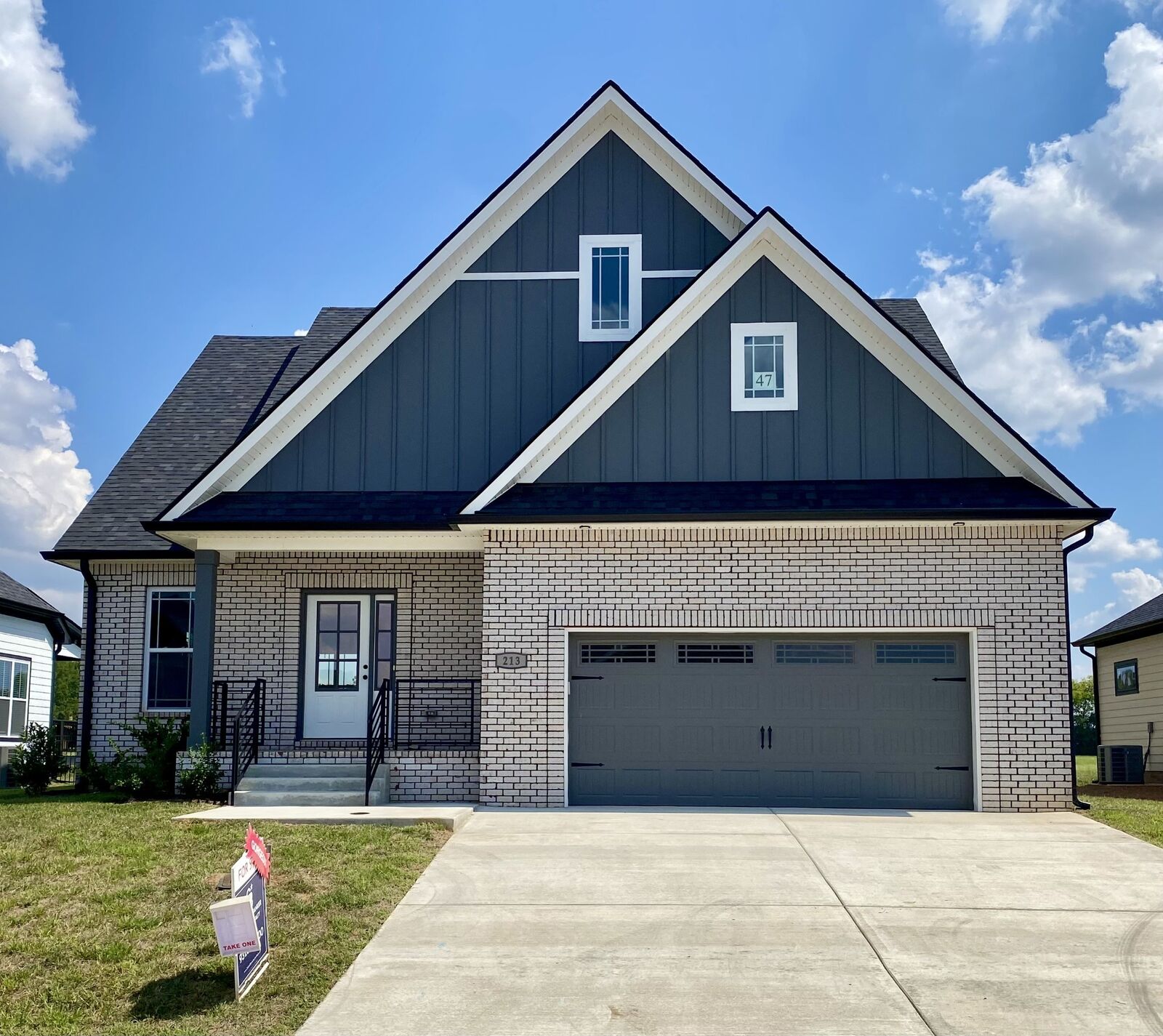 Property Photo: 47 Park At Oliver Farms TN 37043