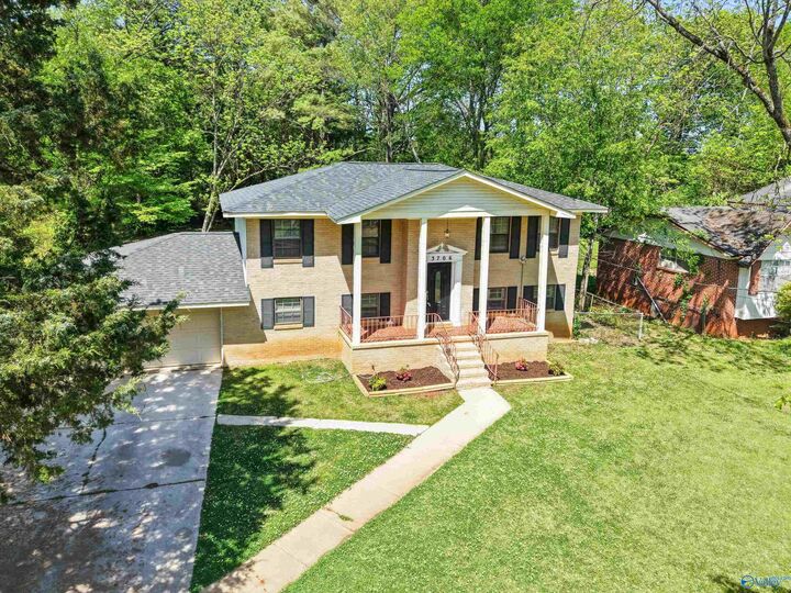 Property Photo:  3706 NW Pecan Grove Drive  AL 35810 