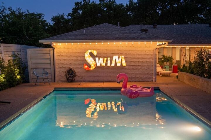 Property Photo: 1805 Westlake Drive TX 75075