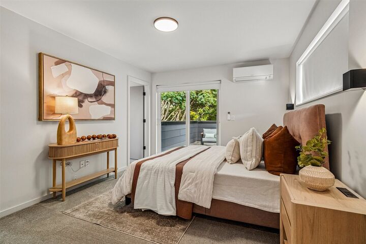 Property Photo:  731 S Southern Street 6  WA 98108 