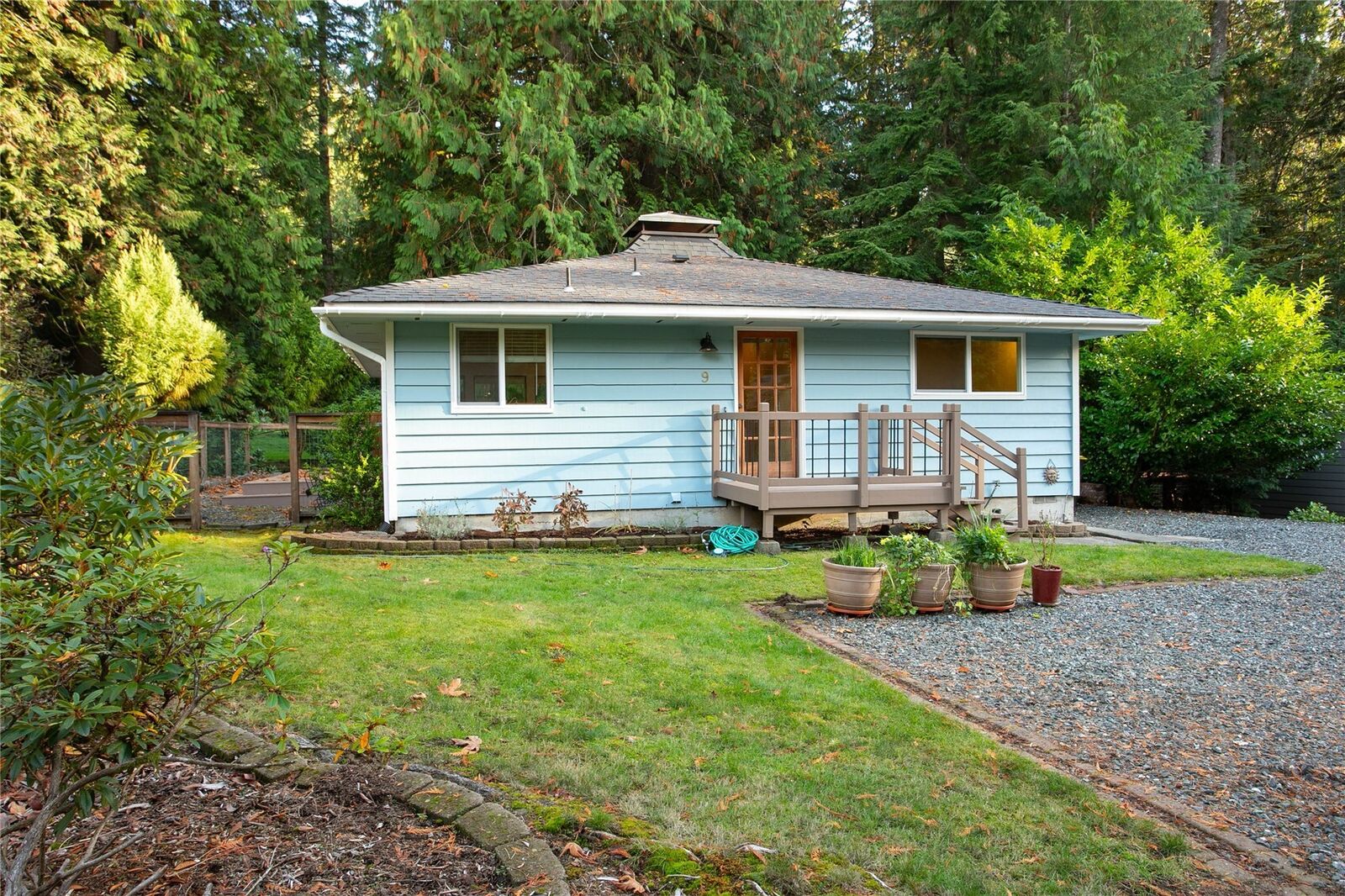 Property Photo:  9  Fawn Court  WA 98229 