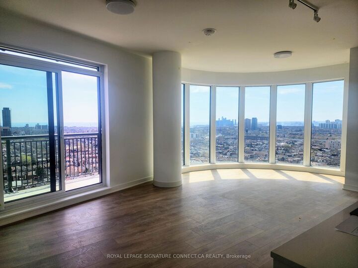 Property Photo:  1185 Dupont Street 1710  ON M6H 0G5 