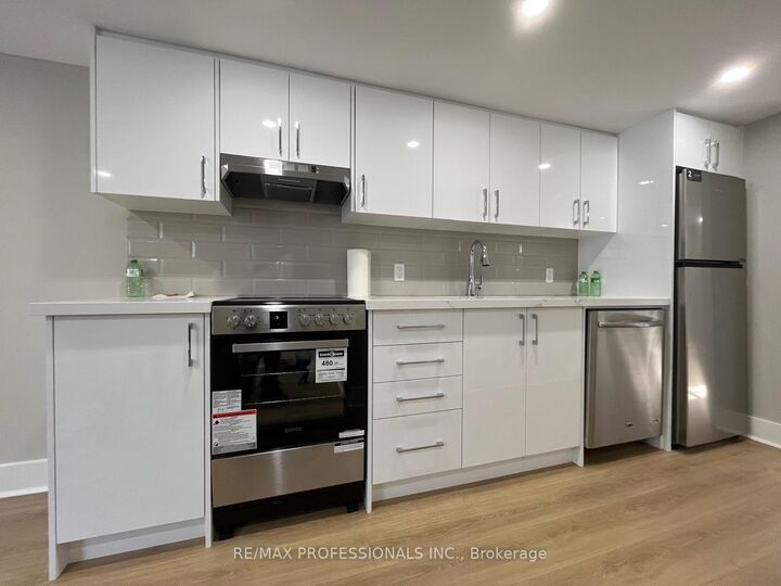 Property Photo:  41 Tavistock Road B  ON M3M 2N5 