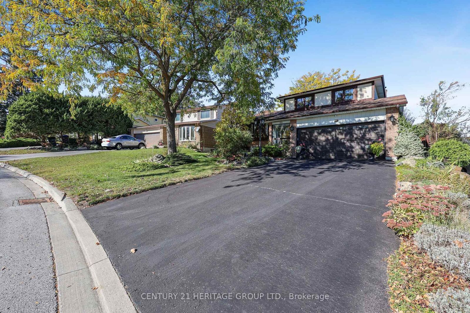 Property Photo:  171 Lee Avenue  ON L3Z 1A8 