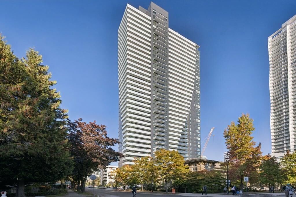 Property Photo:  5938 Olive Avenue 1804  BC V5H 0M6 
