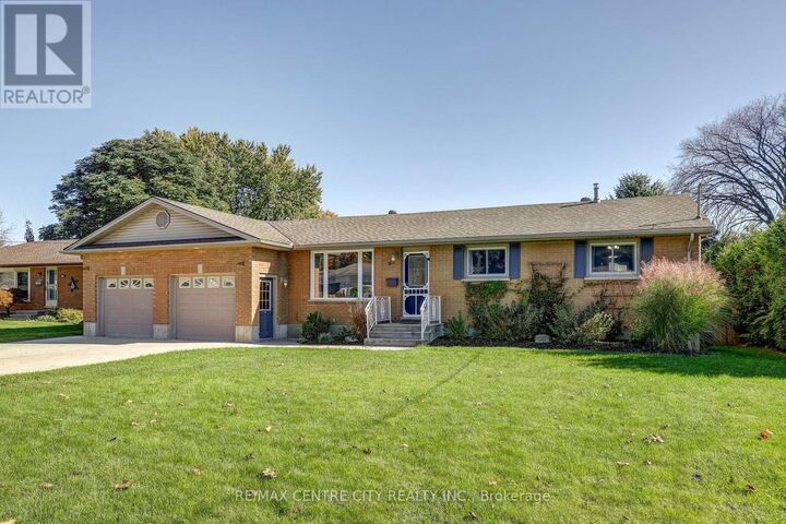Property Photo:  68 Lois Avenue  ON N5R 5A4 