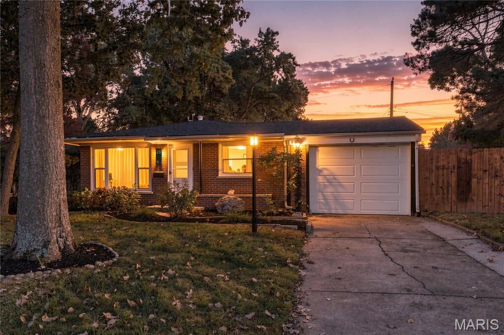 Property Photo:  25 Saint Benedict Lane  MO 63033 