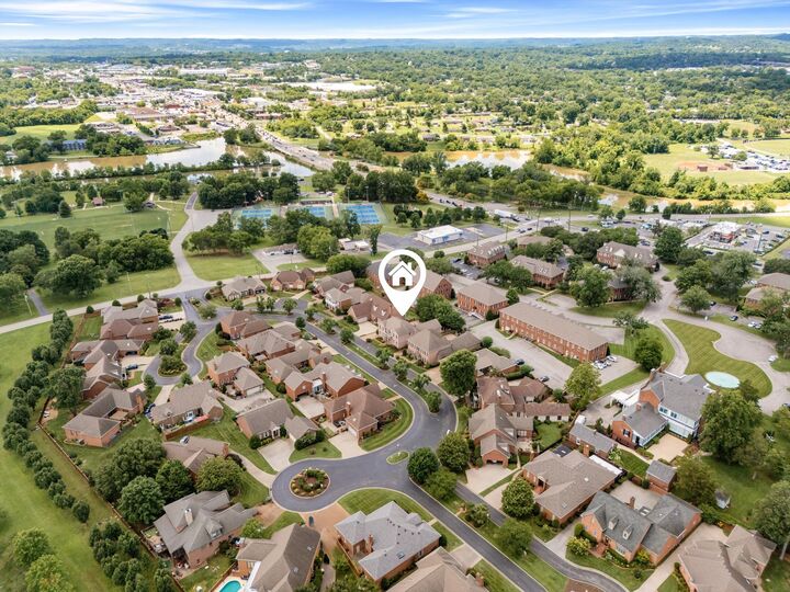 Property Photo:  111 Carriage Way  TN 37075 
