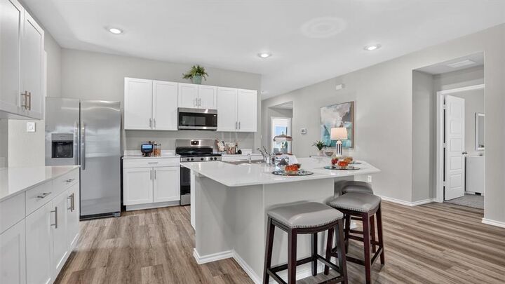 Property Photo: 924 Traction Trail TX 76031