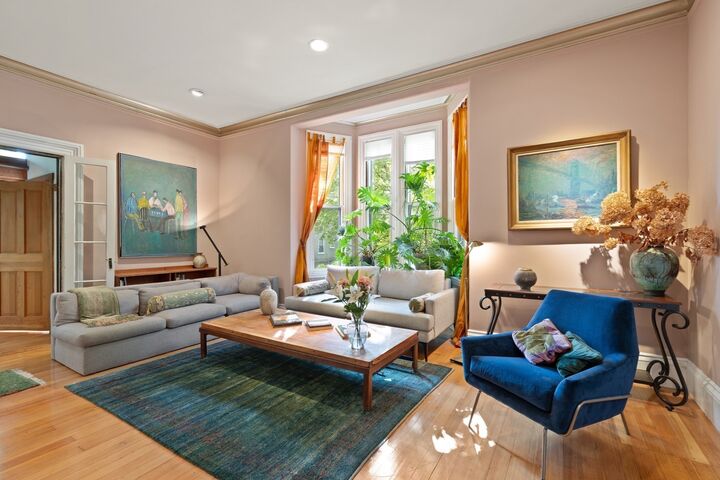 Property Photo: 32 Hawthorn St 1 MA 02138