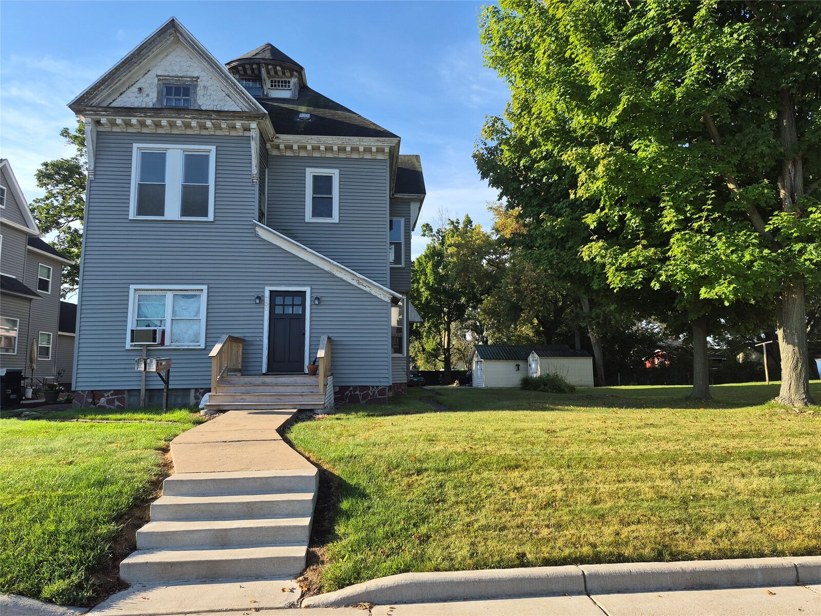 Property Photo:  730 E La Salle Avenue 3  WI 54812 