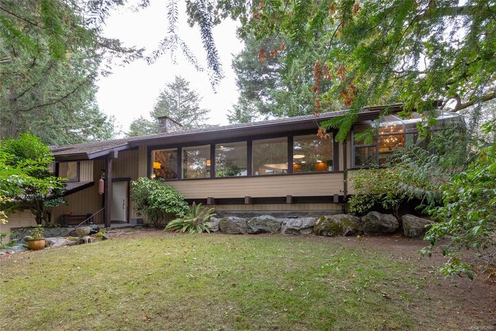 Property Photo: 1043 Pondwood Lane BC V8X 4S6