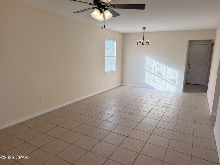 Property Photo: 8823 E Bayhead Court B FL 32466