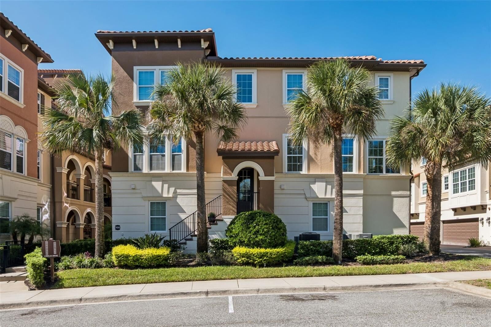 Property Photo: 900 Lobelia Drive FL 32746