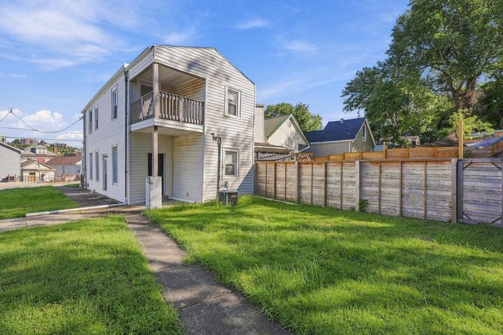 Property Photo:  506 8th Avenue  KY 41074 