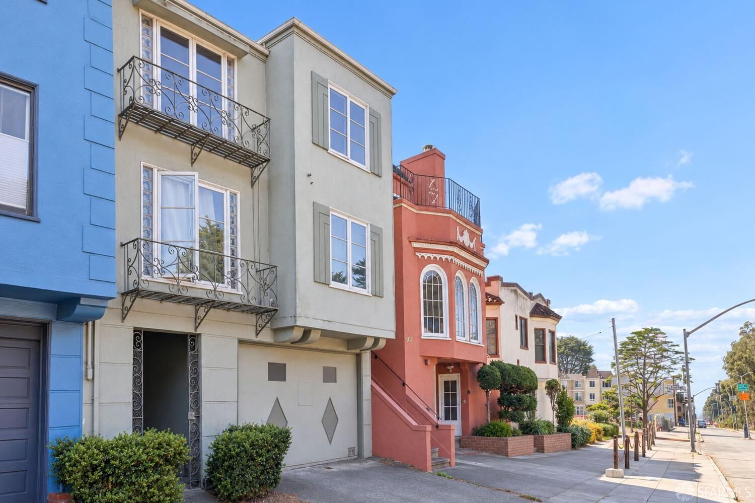 Property Photo: 3433-3435 Lincoln Way CA 94122