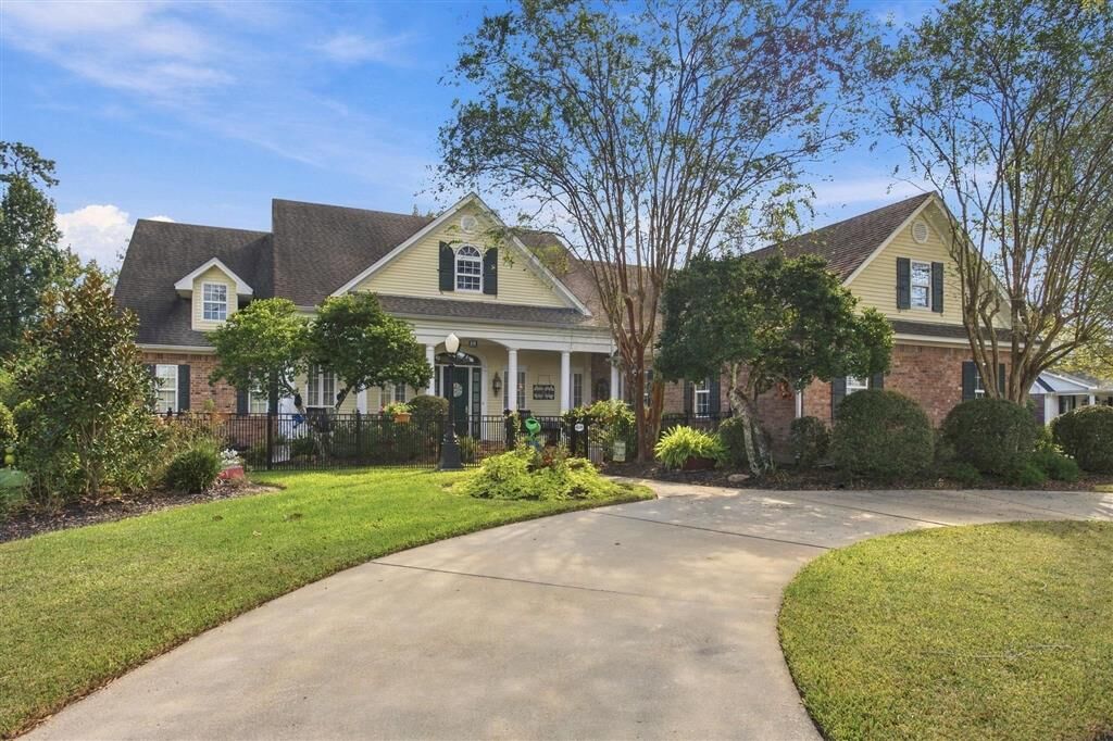 Property Photo:  158 Winding Creek Drive  LA 70611 