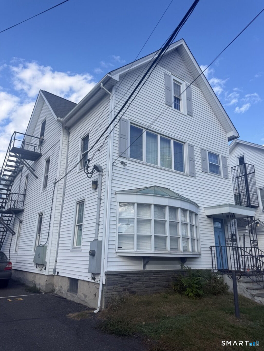 Property Photo:  77 West Street  CT 06810 