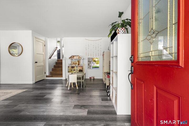 Property Photo:  270 Silver Lane  CT 06614 