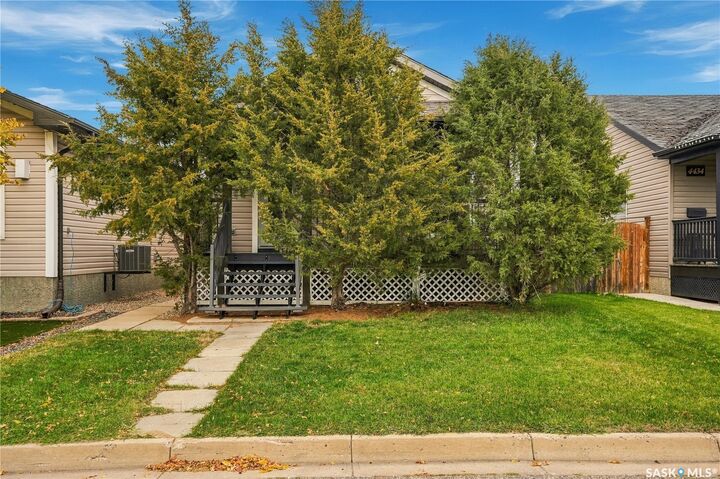 Property Photo:  4438 Nicurity Drive  SK S4X 0C3 