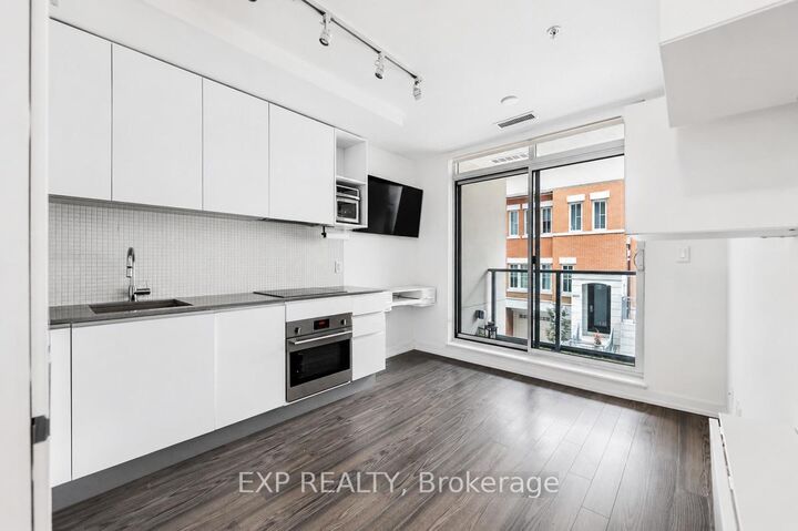 Property Photo:  377 Madison Avenue 216  ON M4V 3E1 