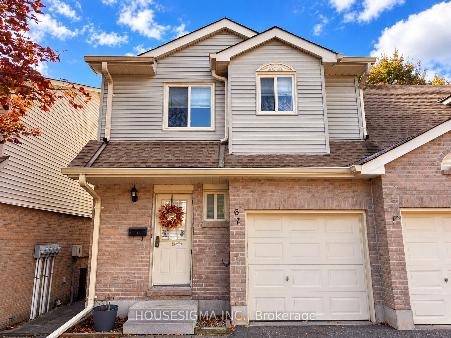 Property Photo: 31 Parkview Drive 6 ON L9W 4H5
