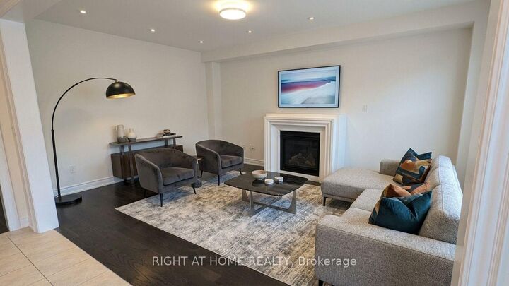 Property Photo: 29 Mondial Crescent ON L9N 0S1
