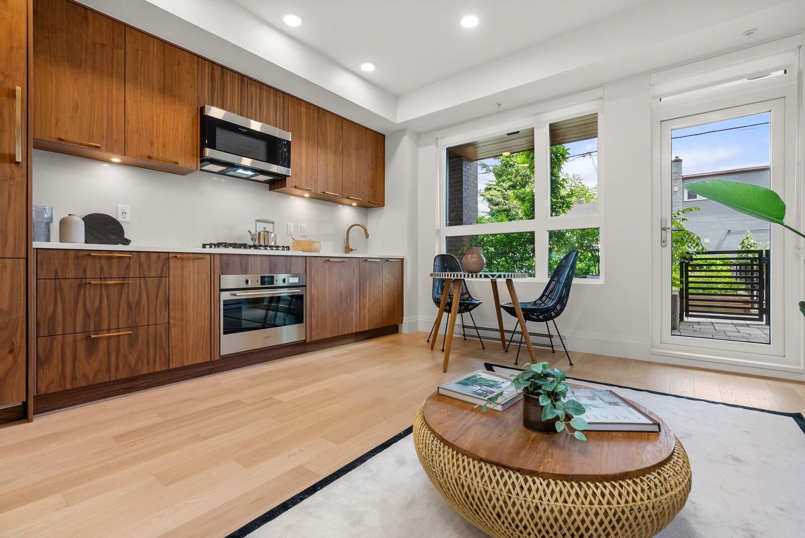Property Photo:  2550 Garden Drive 106  BC V5N 4X6 
