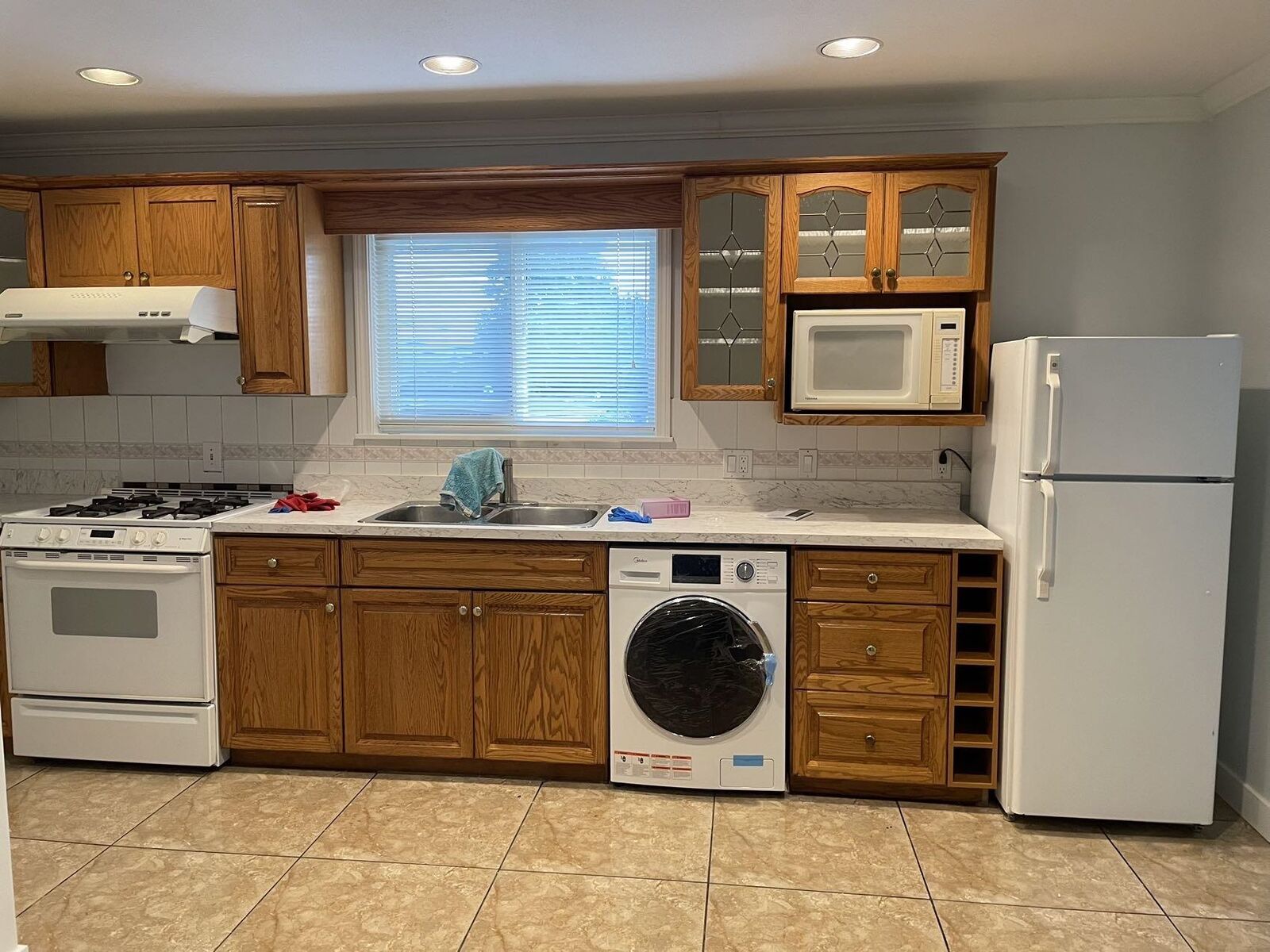 Property Photo:  6000 Dawson Street  BC V5B 2W6 